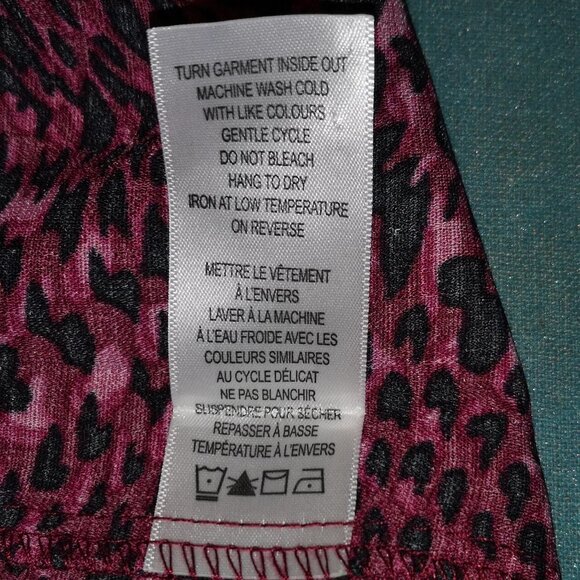 Ricki's Ladies Short Sleeves Pink & Black Print Blouse - Picture 6 of 7